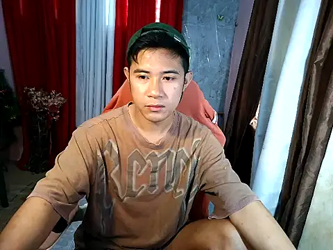 Snapshot of urboy_cass chatting on September 23, 2:36 am urboy cass online show from September 23, 2:36 am