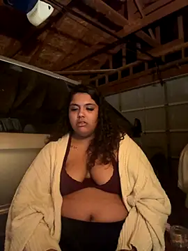 1n0nlythroat online show from October 31, 5:52 am