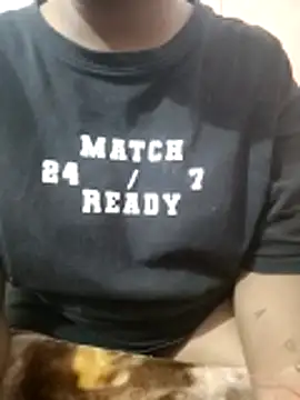 Snapshot of USER-MAYA chatting on November 27, 7:10 am USER-MAYA online show from November 27, 7:10 am