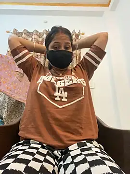 misharani00 online show from October 17, 1:03 pm