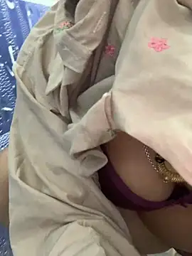 misharani00 online show from December 1, 1:38 pm