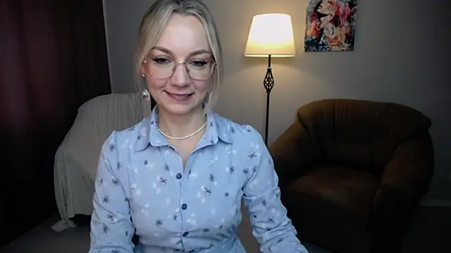 Ava Elior online show from September 18, 8:49 am