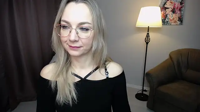 Ava Elior online show from November 9, 5:50 am