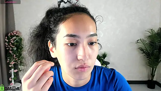 FlirtyAura online show from September 22, 3:41 am