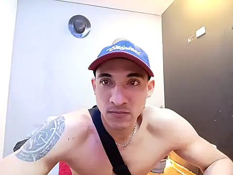 jhonny thes28 online show from September 28, 1:33 am