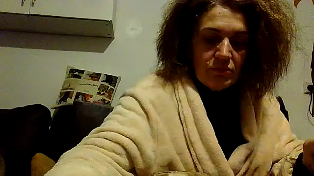 RubyyRosee online show from November 22, 6:45 am