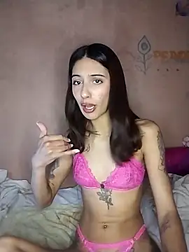 Snapshot of M4tute chatting on November 17, 10:37 pm M4tute online show from November 17, 10:37 pm