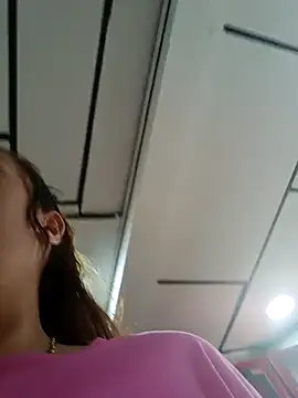 miss berlyn online show from October 12, 4:28 pm