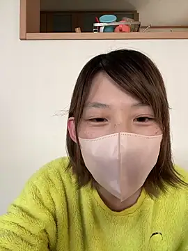 Snapshot of usako_2025 chatting on November 7, 6:46 am usako 2025 online show from November 7, 6:46 am