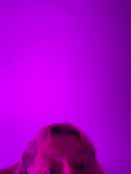 Snapshot of BigMfLuther chatting on December 2, 9:47 am BigMfLuther online show from December 2, 9:47 am