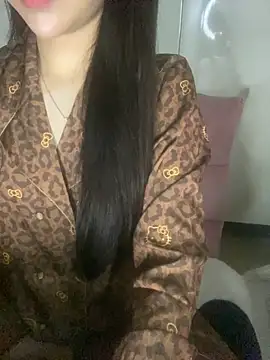 RubyBerry online show from November 5, 7:08 am