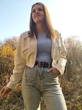 Snapshot of YOOUR_EVAA chatting on October 23, 10:14 am YOOUR EVAA online show from October 23, 10:14 am