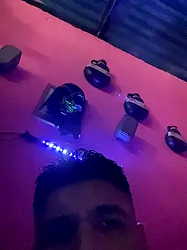 Snapshot of RandalHot chatting on October 4, 1:20 pm RandalHot online show from October 4, 1:20 pm