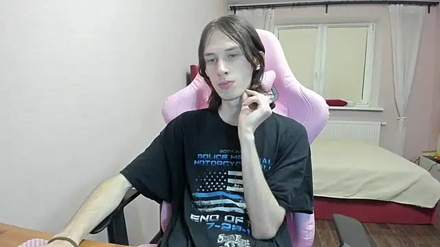 eleganc3 online show from September 26, 9:30 pm