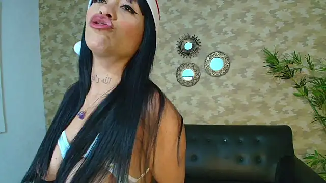 katspicy  online show from December 1, 1:38 pm