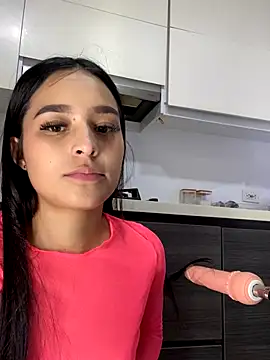 Dakota-Mitchell online show from September 18, 9:39 pm