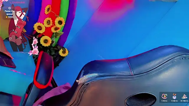 Dahlia Moss online show from October 2, 3:13 am