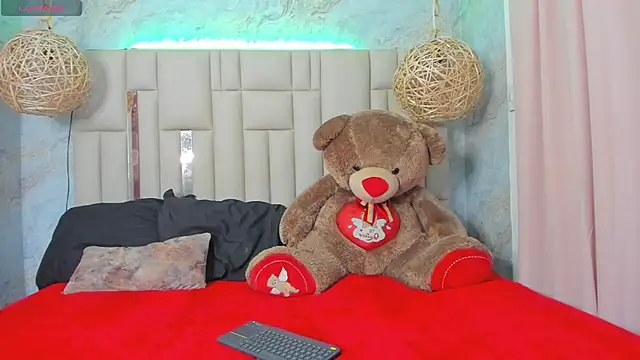 NikkyyRed online show from October 9, 3:26 am