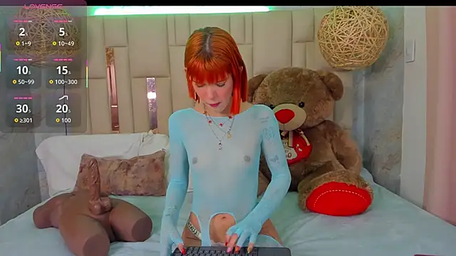 NikkyyRed online show from October 15, 1:39 am