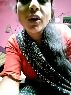 Cutreet online show from September 18, 9:17 pm