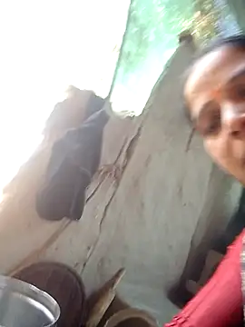 Cutreet online show from December 18, 5:13 am