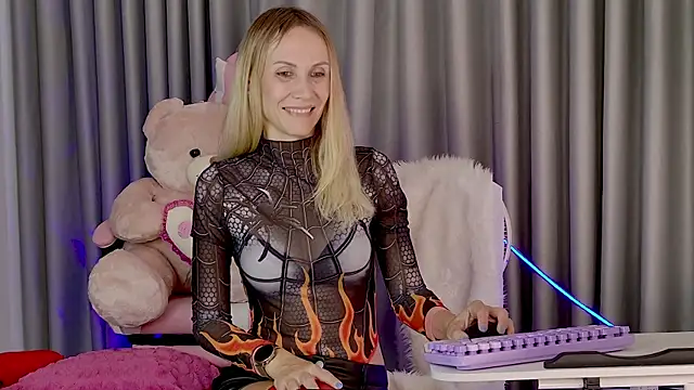 goddess kate   online show from November 2, 10:39 am