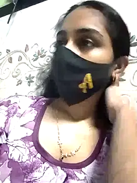 Snapshot of Zoya_G chatting on September 12, 10:59 am Zoya G online show from September 12, 10:59 am