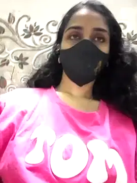 Snapshot of Zoya_G chatting on September 13, 1:11 pm Zoya G online show from September 13, 1:11 pm