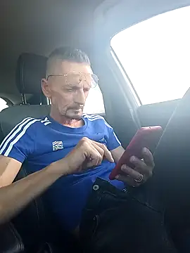 Snapshot of fabius720 chatting on October 21, 11:33 am fabius720 online show from October 21, 11:33 am