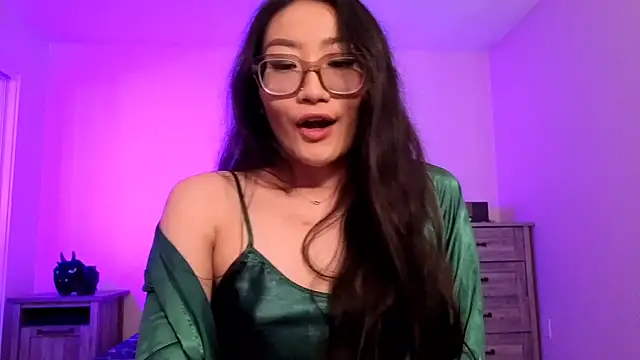 Aliciaz3 online show from September 27, 5:07 pm