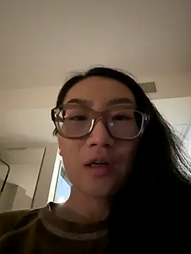 Aliciaz3 online show from November 10, 5:06 am