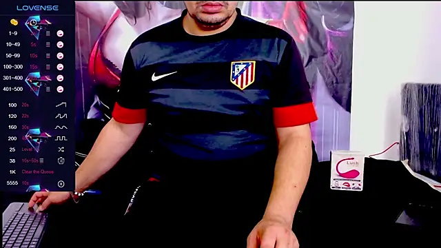 Snapshot of smith_hot29 chatting on October 6, 3:48 am smith hot29 online show from October 6, 3:48 am