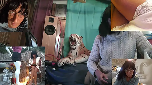 SissiDomination online show from November 8, 9:02 pm