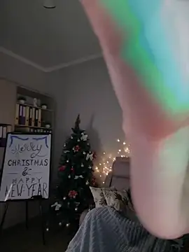 Snapshot of Marryme- chatting on November 28, 1:25 pm Marryme- online show from November 28, 1:25 pm