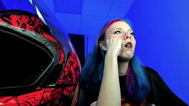 Snapshot of SakuraBliss chatting on November 9, 5:00 pm SakuraBliss online show from November 9, 5:00 pm