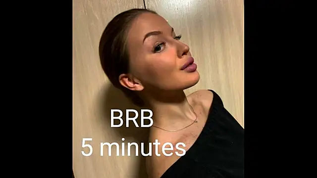 LaurennHill online show from September 16, 12:11 am