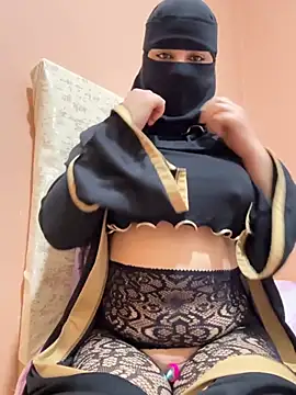  Laiali  online show from November 22, 12:37 pm