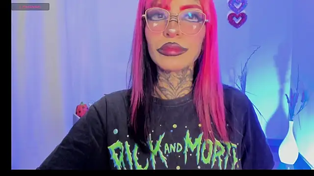 Snapshot of Nickidoll66- chatting on October 3, 7:38 am Nickidoll66- online show from October 3, 7:38 am