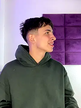 Snapshot of AdrianRinaldi chatting on September 14, 8:30 pm AdrianRinaldi online show from September 14, 8:30 pm