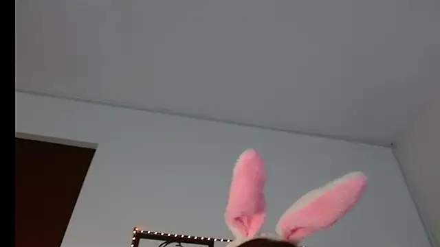 Carolinagarcia12345 online show from October 4, 4:54 am