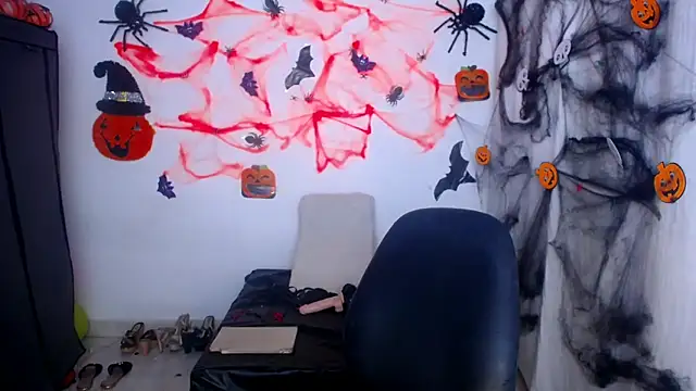 ValeriaHairy online show from October 13, 2:00 am