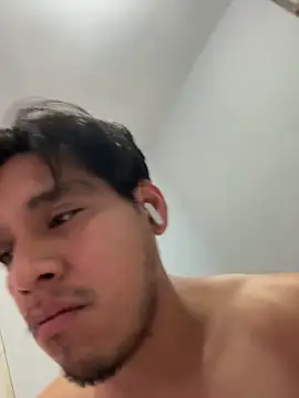 marlonghc4 online show from November 4, 4:00 am