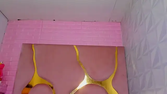 Niina Sissy online show from October 14, 6:25 am