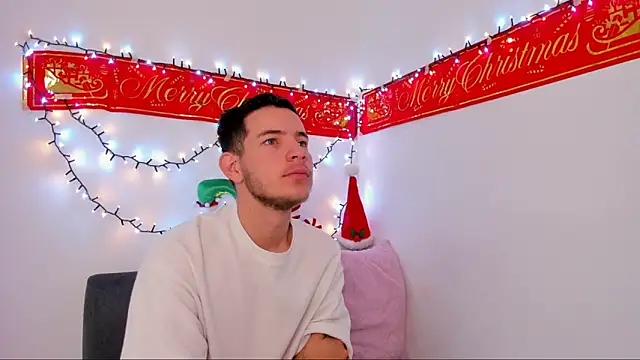 lara and danny online show from November 13, 1:10 pm