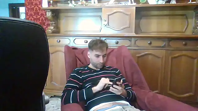 Torissimo92 online show from December 19, 10:44 am