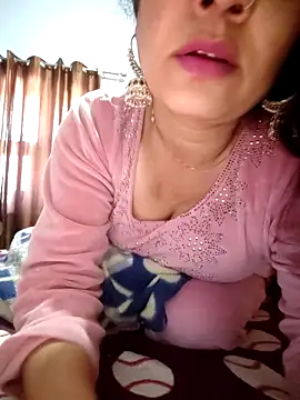 CUTE-PX online show from November 29, 3:09 am