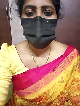 Snapshot of vasundhara26 chatting on October 12, 7:57 pm vasundhara26 online show from October 12, 7:57 pm