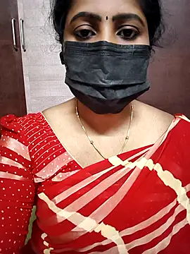 Snapshot of vasundhara26 chatting on December 13, 7:53 pm vasundhara26 online show from December 13, 7:53 pm