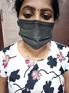 Snapshot of vasundhara26 chatting on December 14, 9:19 pm vasundhara26 online show from December 14, 9:19 pm