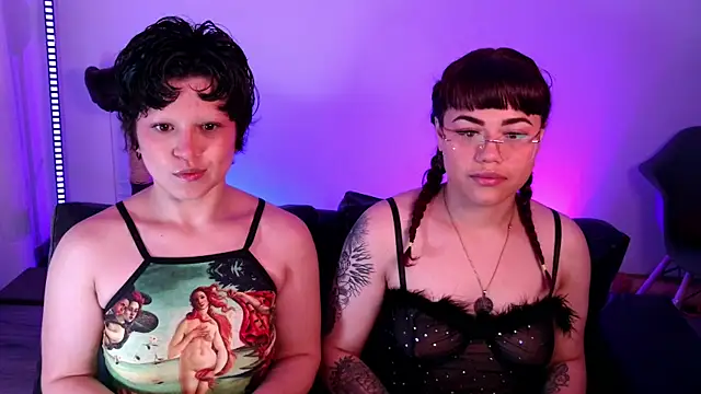 Snapshot of marsearth22_ chatting on October 18, 4:30 pm marsearth22 online show from October 18, 4:30 pm